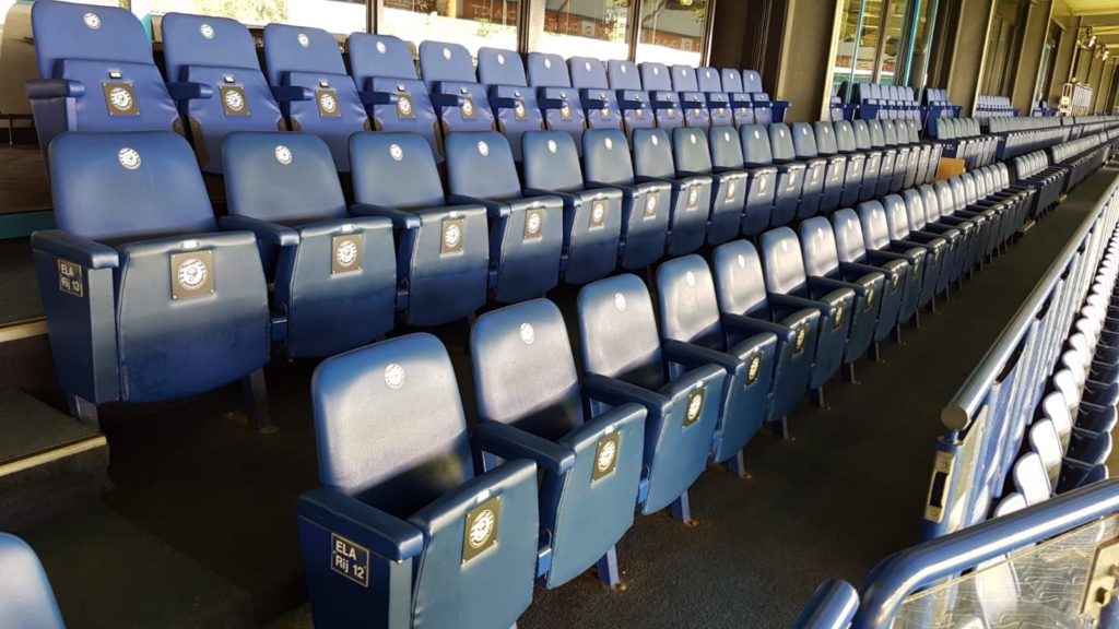 Heerenboeren stoelen bij De Graafschap Heerenboeren stoelen bij De Graafschap door Mull2media